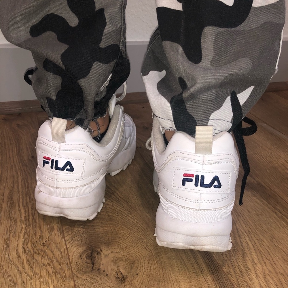 Filas - Picture 6 of 6